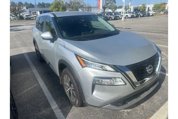 $21991 : Nissan Rogue 2022 AWD SV 4dr image 1