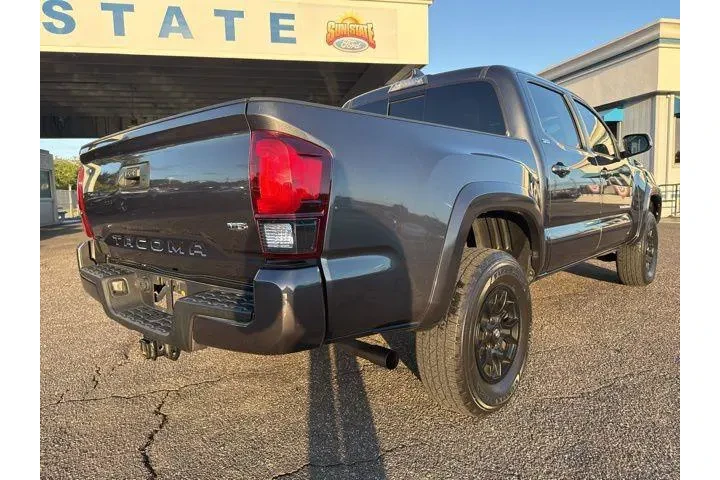 $29996 : Toyota Tacoma 2022 4x2 TRD O image 5