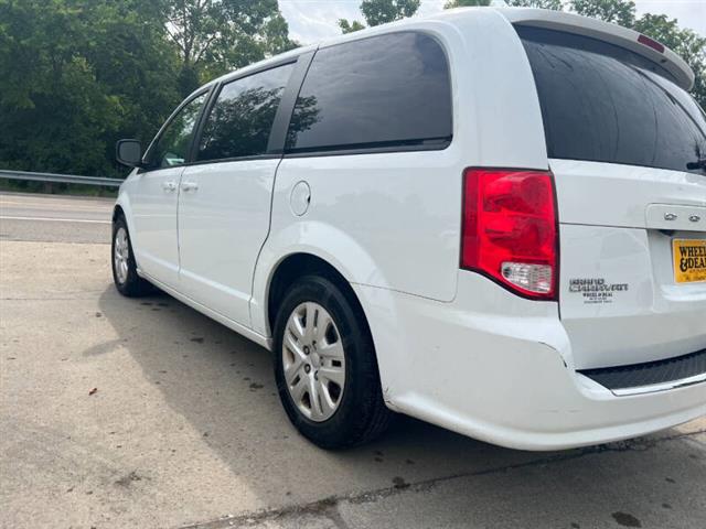 $5495 : 2018 Grand Caravan SE image 9