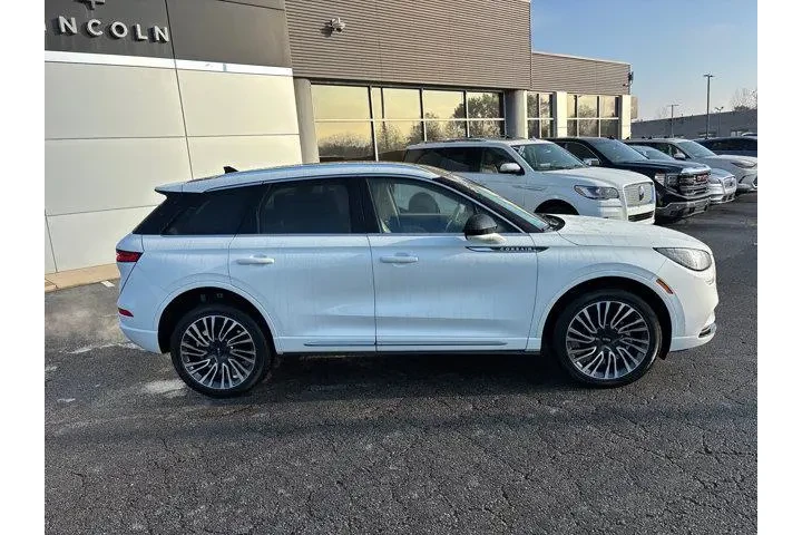 $27485 : Lincoln Corsair 2022 AWD Sta image 8