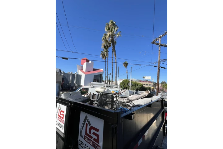 Demolition, Hauling image 3