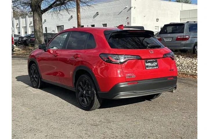 $26900 : Honda HR-V 2025 AWD Sport 4d image 3