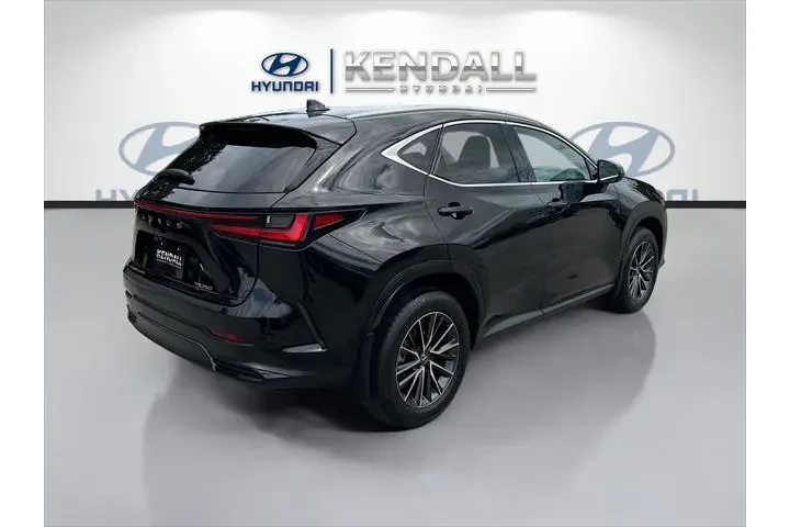 $37388 : Lexus NX 250 2025 4dr Crosso image 8