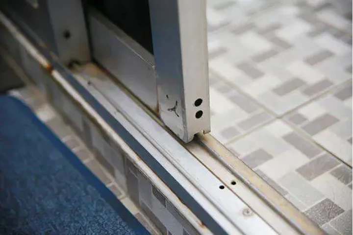 Reparación Puertas Corredizas. image 5