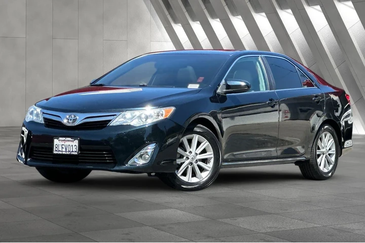 $16000 : Toyota Camry 2014 XLE 4dr Se image 2