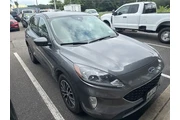 $15900 : Ford Escape Plug-In Hybrid 2 thumbnail