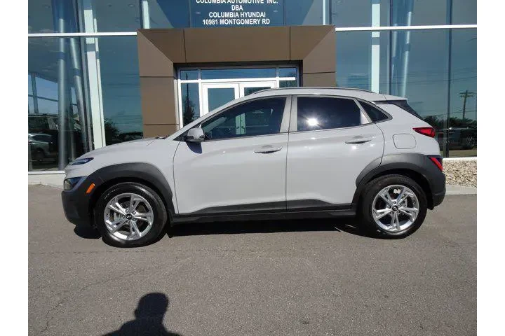$21971 : Hyundai KONA 2023 SEL 4dr Cr image 2