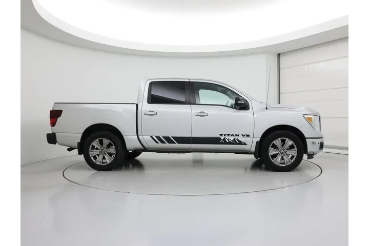 $30998 : Nissan Titan 2018 4x4 SV 4dr image 7