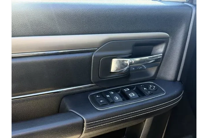 $21849 : Ram 1500 2014 4x4 Sport 4dr image 9