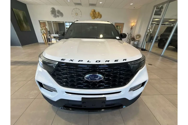 $31593 : Ford Explorer 2022 AWD ST-Li image 8