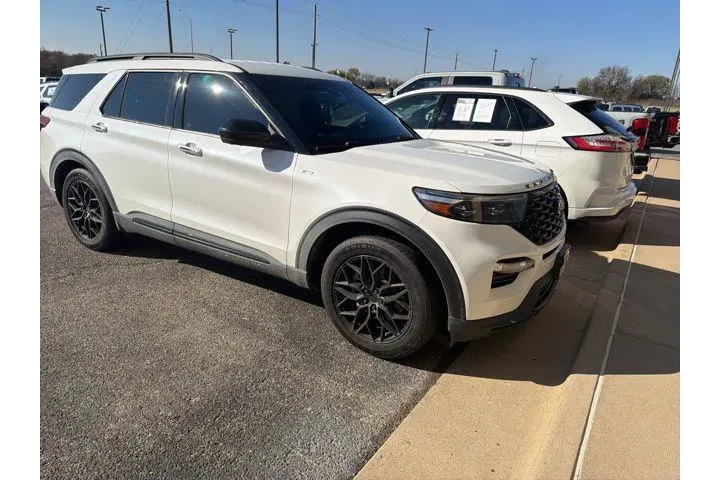 $27595 : Ford Explorer 2022 ST-Line 4 image 3