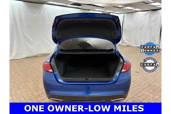 $12500 : Chrysler 200 2015 AWD S 4dr image 7