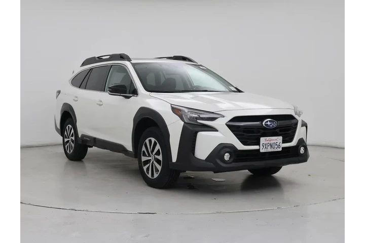 $27998 : Subaru Outback 2023 AWD Prem image 1