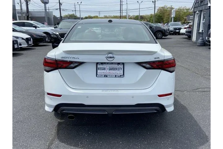 $18487 : Nissan Sentra 2023 SR 4dr Se image 5