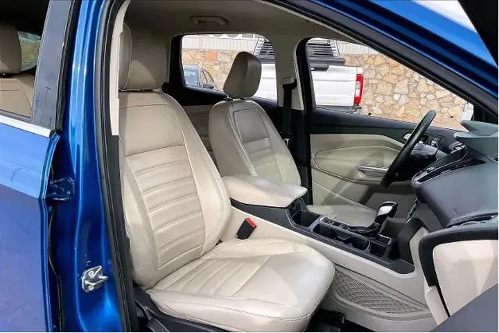 $12199 : Ford Escape 2019 SEL 4dr SUV image 8