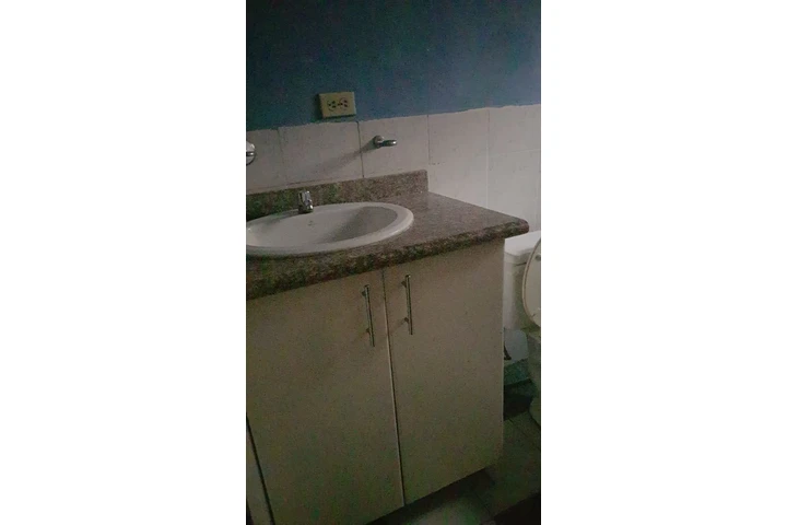 $220 : Floresta, rento apartamento image 2