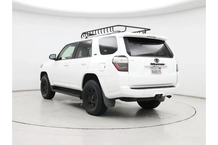 $33998 : Toyota 4Runner 2021 4x4 SR5 image 2