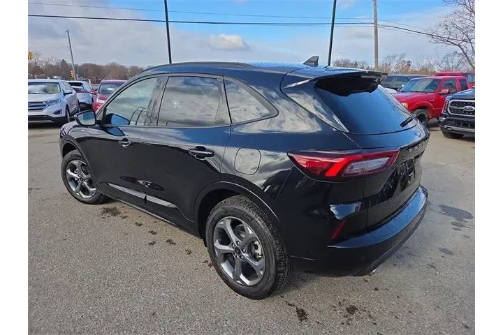 $24910 : Ford Escape 2024 AWD ST-Line image 7