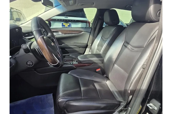 $12000 : Cadillac XTS 2017 Luxury 4dr image 2