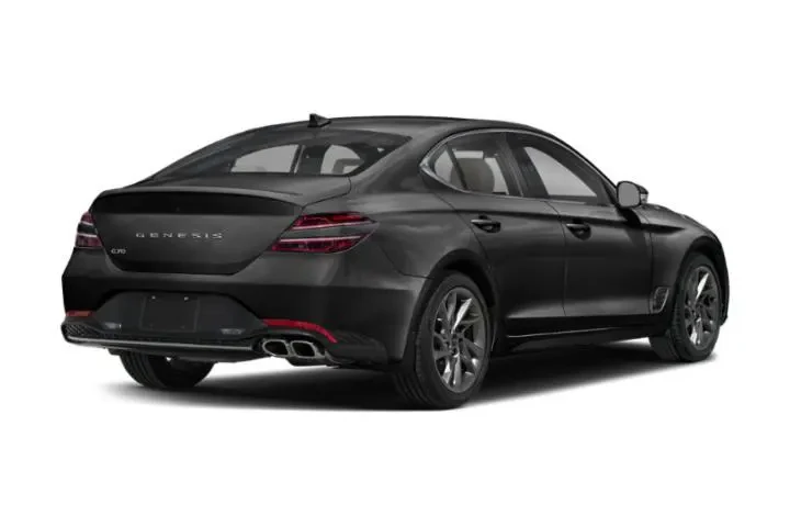 $28500 : Genesis G70 2023 2.0T 4dr Se image 1
