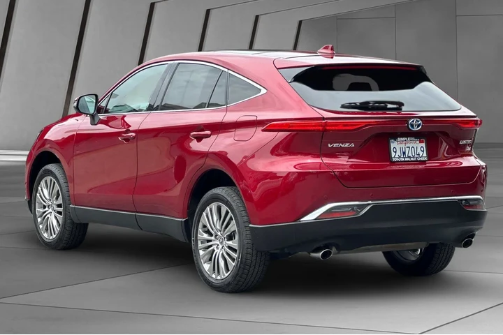 $32700 : Toyota Venza 2023 AWD Limite image 9