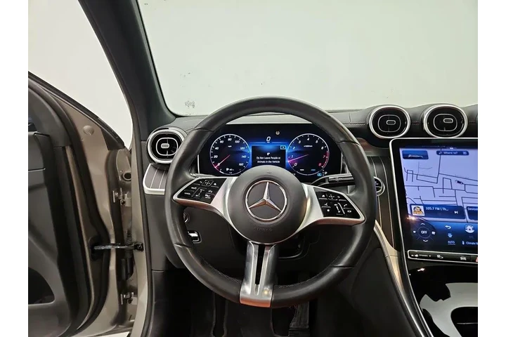 $38998 : Mercedes-Benz GLC 2023 AWD G image 10