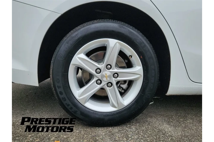 $15631 : 2023 Malibu 1LT image 9