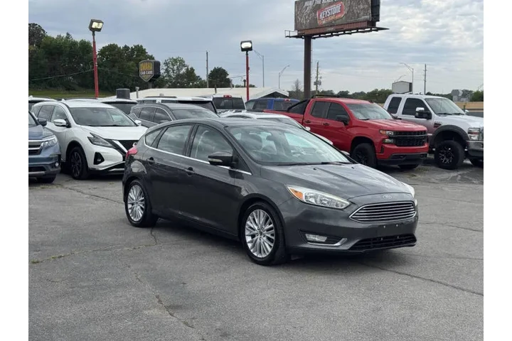 $8900 : 2016 Focus Titanium image 6