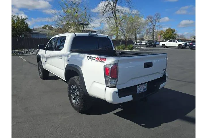 $36495 : Toyota Tacoma 2020 4x4 TRD P image 5