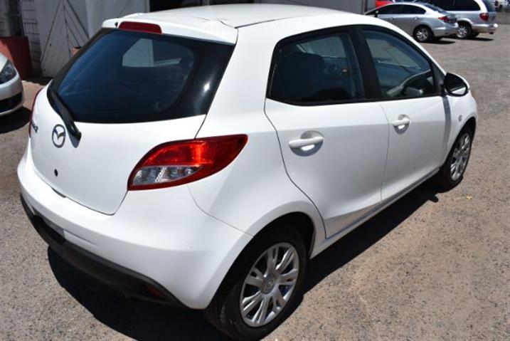 $8495 : 2014 2 Sport AT image 8