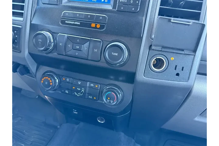 $28000 : Ford F-350 Super Duty 2019 4 image 10