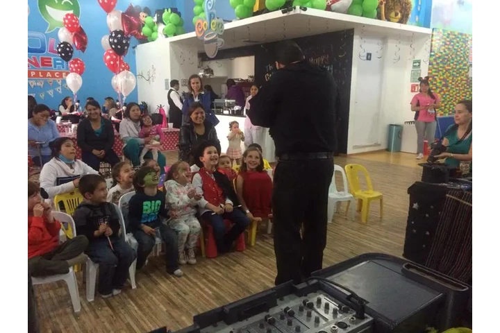 Show Magia Comica para FIESTAS image 6