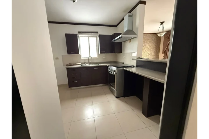 $5000000 : Casa en Alcatraces Residencial image 5