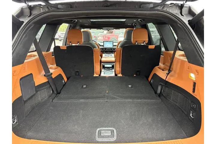 $25985 : Lincoln Aviator 2020 AWD Bla image 9