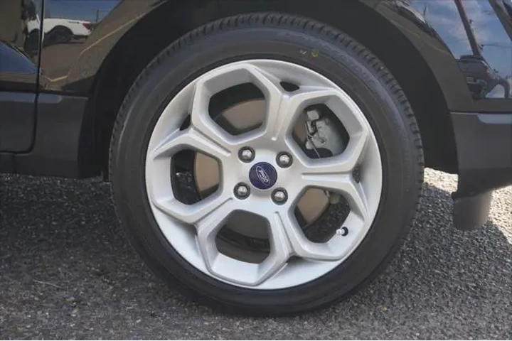 $15995 : Ford EcoSport 2021 SE 4dr Cr image 5