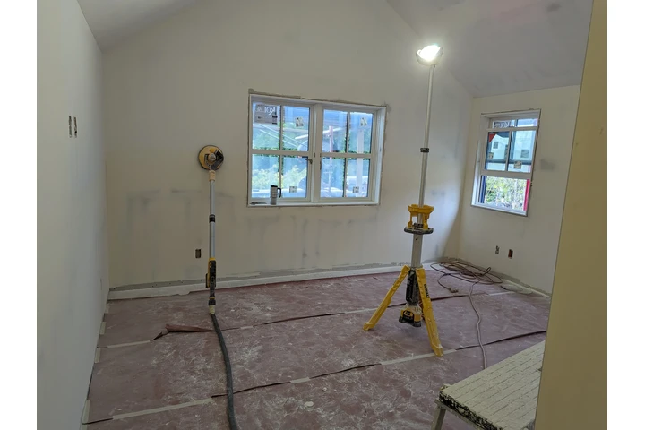 Drywall repair & taping image 3