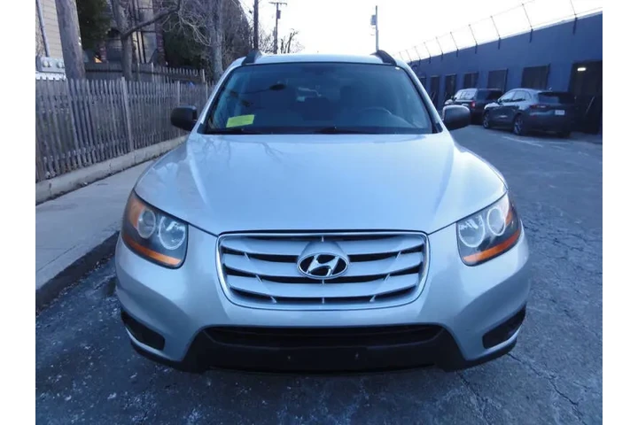 $6700 : 2011 Santa Fe GLS image 8