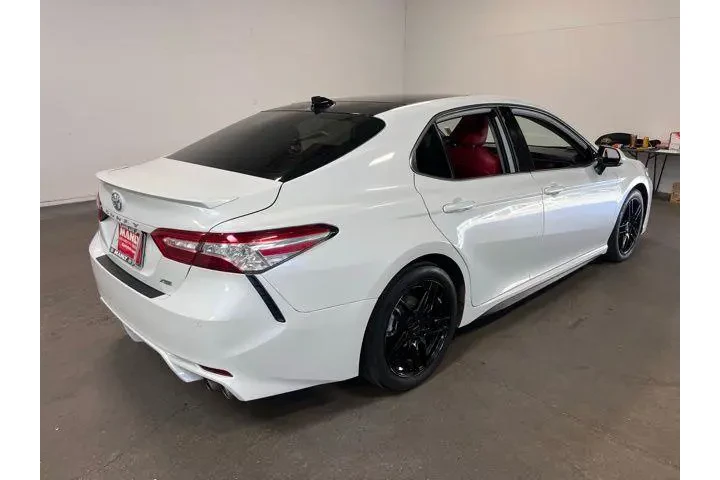 $25954 : Toyota Camry 2019 image 3
