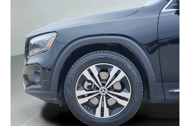 $31499 : Mercedes-Benz GLB 2024 AWD G image 10