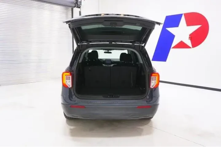 $30995 : Ford Explorer 2023 XLT 4dr S image 8