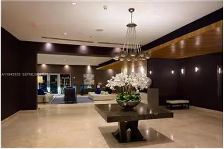 $5800 : Rental property with 2 bedro image 1