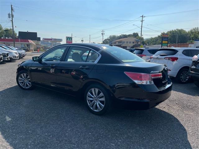 $13990 : 2012 Accord image 5