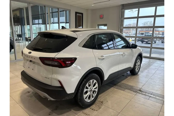 $25462 : Ford Escape 2024 AWD Active image 3