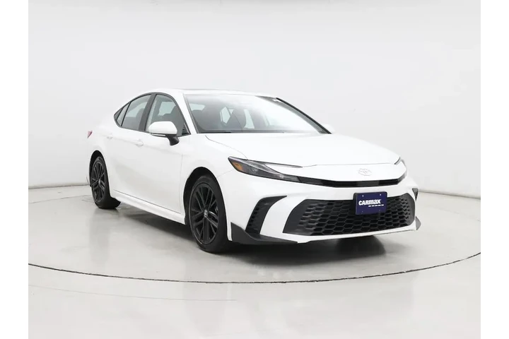 $28998 : Toyota Camry 2025 SE 4dr Sed image 1
