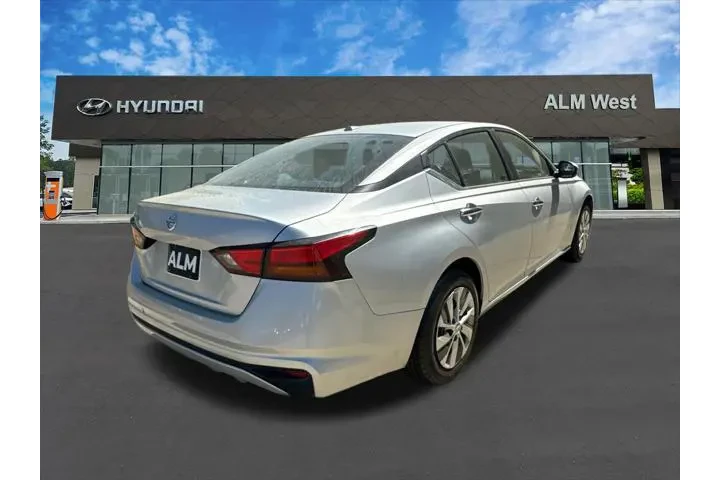 $11820 : Nissan Altima 2019 2.5 S 4dr image 5