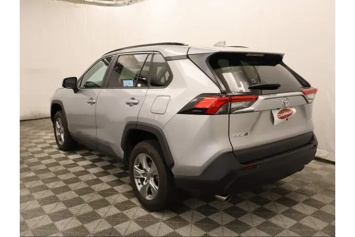 $29995 : Toyota RAV4 2024 XLE 4dr SUV image 10