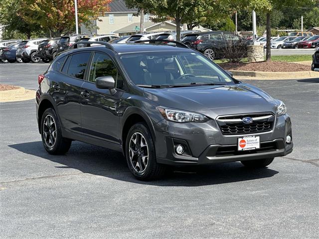 $21874 : PRE-OWNED 2020 SUBARU CROSSTR image 1