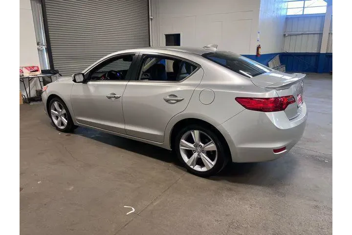 $18790 : Acura ILX 2015 2.4L 4dr Seda image 4