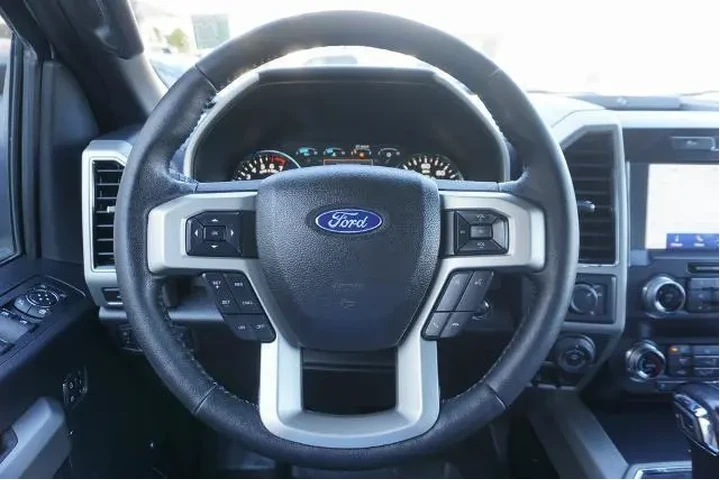 $33988 : Ford F-150 2019 4x2 Lariat 4 image 10