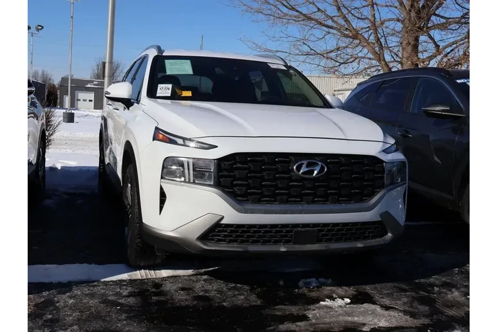 $23992 : Hyundai SANTA FE 2023 SEL 4d image 2